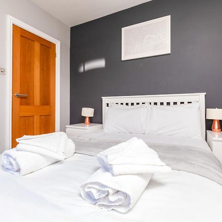 Modern And Stylish 2 Bedroom House In Okręg wyborczy Hove Zewnętrze zdjęcie